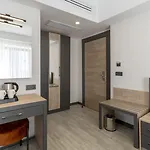 Hotel Irenic
