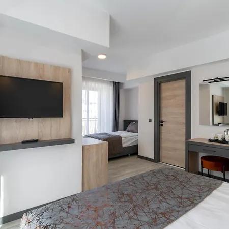 Irenic Hotel 4*