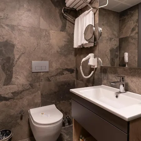 Irenic Hotel