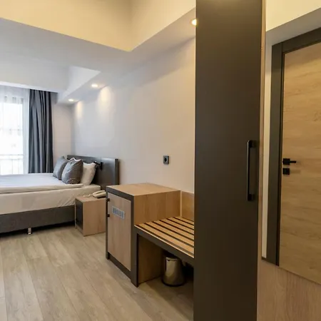 Irenic Hotel 4*