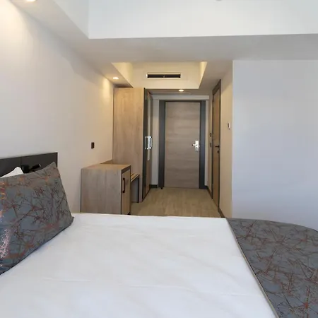 Hotel Irenic