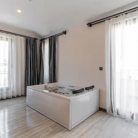 Hotel Irenic