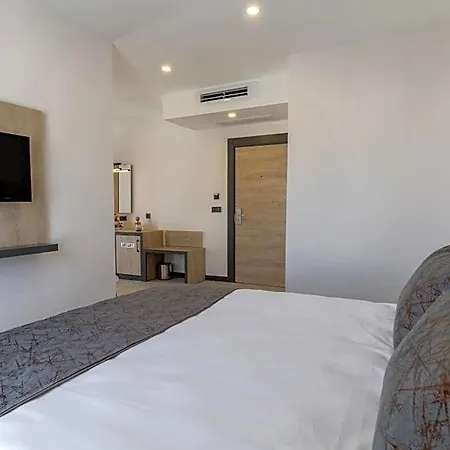 Hotel Irenic