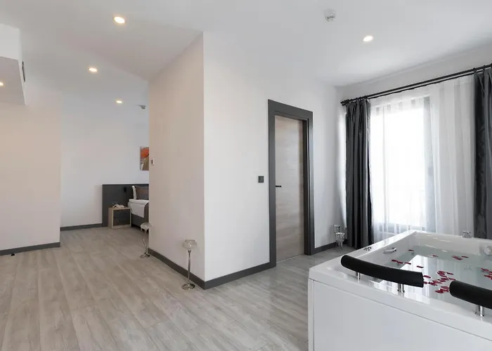 Irenic Hotel