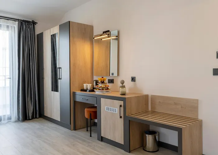 Irenic Hotel