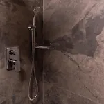Отель Irenic
