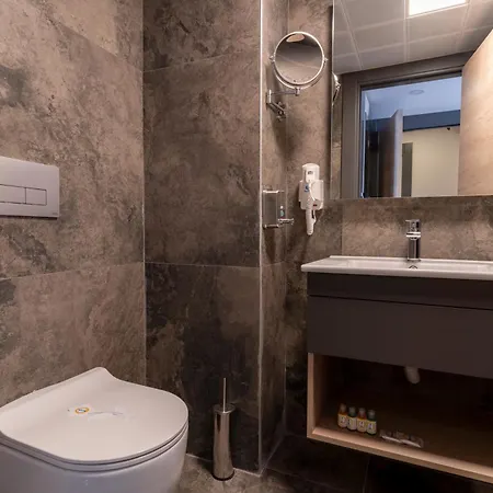 Irenic Hotel 4*