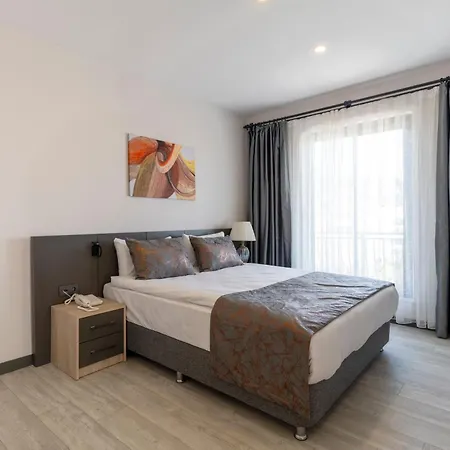 Irenic Hotel 4*